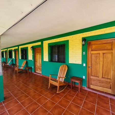 El Encanto Garden Hotel Santa Cruz Dış mekan fotoğraf